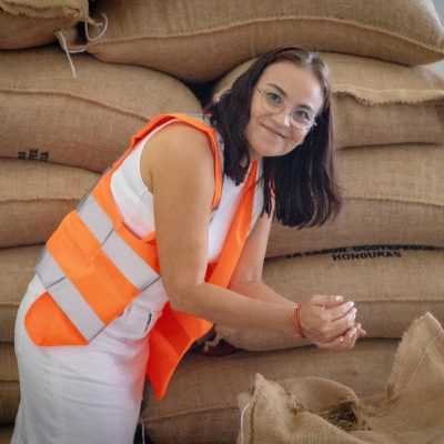 a88ac794-81f3-46cc-8f9d-e3dfbe7b744d